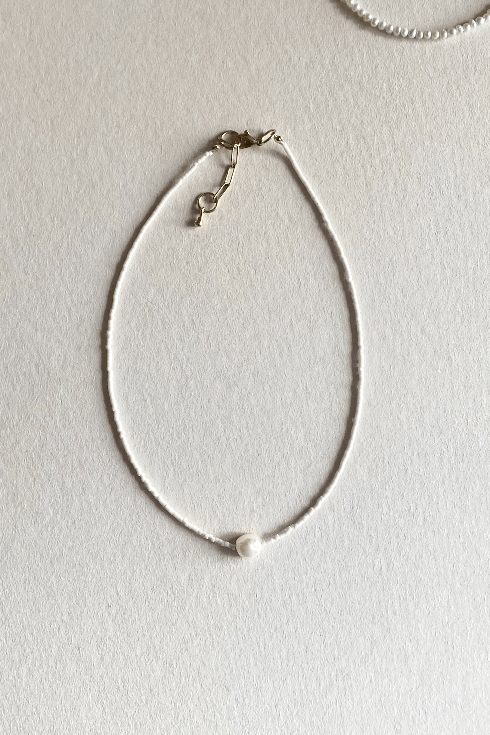Pearl Line Perla irregular