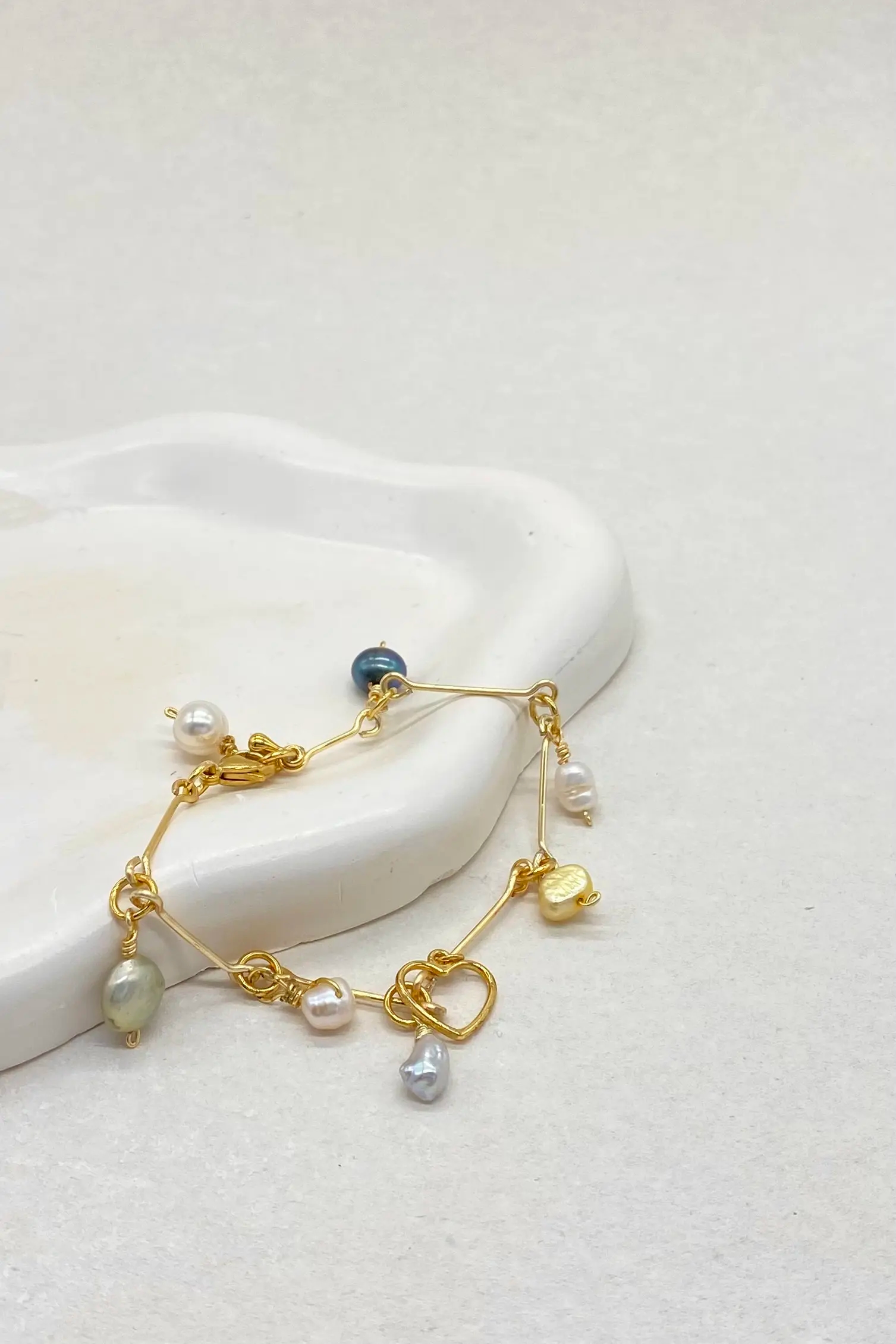 PUSERA ALFILER PERLAS DE COLORES